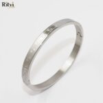 Milo Continuous Line Band Bracelet For Women