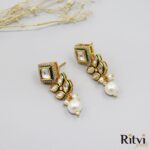 Ritvi Mohini Kundan Pendant with Earrings - Image 2