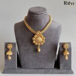 Ritvi Jogi Gold Rajwada Necklace Set