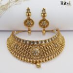 Ritvi Parineeti Rajwada Gold Choker Set - Image 3