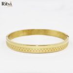 Steve Memoir Chess Design Gold Men Band Bracelet - Image 3