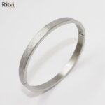 Tisha Diamond Shape Pattern Band Bracelet For Women - Image 2