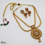 Ritvi Aryanshi Rajwada Gold Necklace Set - Image 2