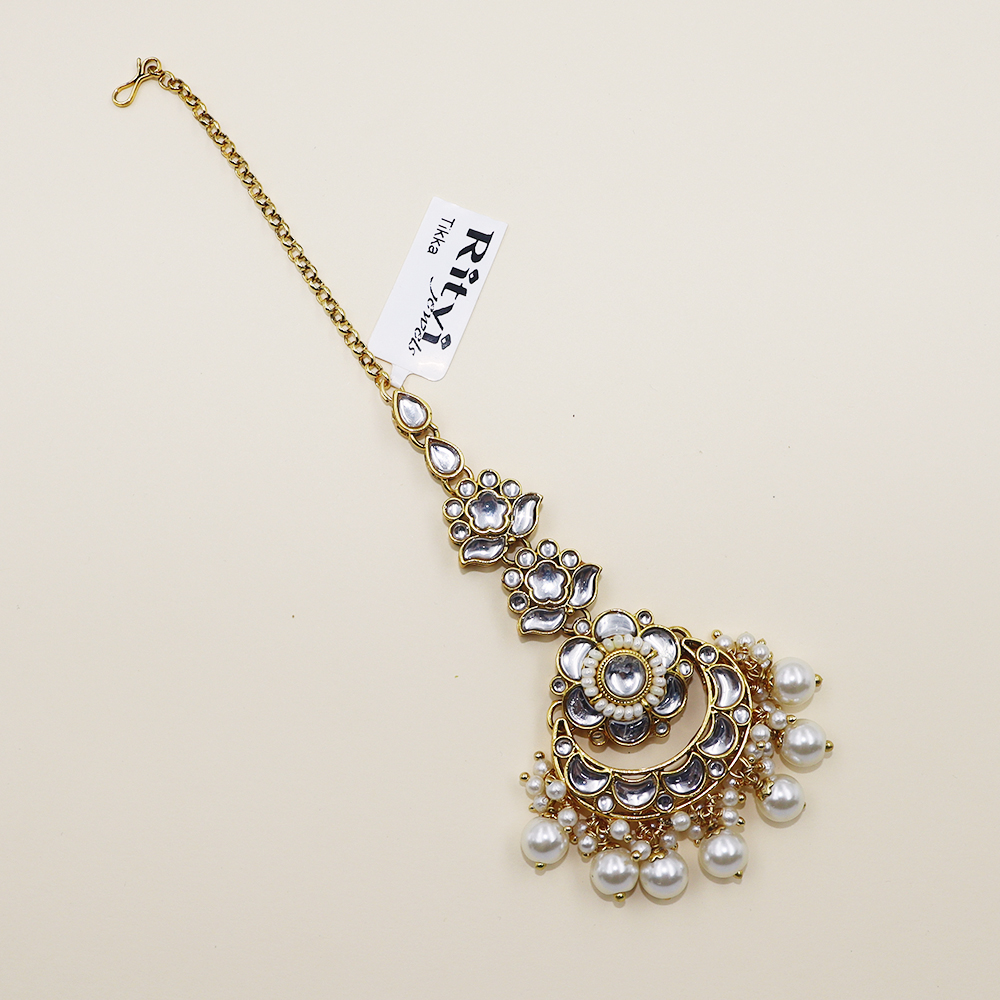 Hiral Kundan White Maang Tikka