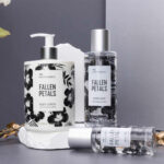 Dear Body Fallen Petals Fragrance Body Mist (250ml) 01